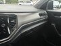 Volkswagen T-Roc 1.0 TSI Style | Adaptieve Cruise Control | Navigatie | Achteruitrijcamera | Climate Control | Bluetooth | Lichtmetalen Velgen | Metallic Lak |