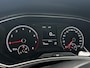 Volkswagen T-Roc 1.0 TSI Style | Adaptieve Cruise Control | Navigatie | Achteruitrijcamera | Climate Control | Bluetooth | Lichtmetalen Velgen | Metallic Lak |