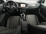 Volkswagen T-Roc 1.0 TSI Style | Adaptieve Cruise Control | Navigatie | Achteruitrijcamera | Climate Control | Bluetooth | Lichtmetalen Velgen | Metallic Lak |