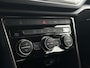 Volkswagen T-Roc 1.0 TSI Style | Adaptieve Cruise Control | Navigatie | Achteruitrijcamera | Climate Control | Bluetooth | Lichtmetalen Velgen | Metallic Lak |