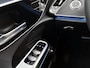 Mercedes-Benz E-klasse 300 e Business Solution AMG | Comfortpakket Plus | Winterpakket | Nightpakket | Parkeerpakket met 360°-camera | Trekhaak | 19-inch vijfdubbelspaak AMG velgen | GUARD 360° | Warmtewerend, donkergetint glas |