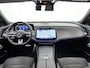 Mercedes-Benz E-klasse 300 e Business Solution AMG | Comfortpakket Plus | Winterpakket | Nightpakket | Parkeerpakket met 360°-camera | Trekhaak | 19-inch vijfdubbelspaak AMG velgen | GUARD 360° | Warmtewerend, donkergetint glas |