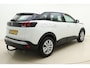 Peugeot 3008 1.2 PureTech Active | Trekhaak | Cruise control | Airco | Navigatie | Parkeersensoren | Climate control | Hill-hold | Stuurbediening | 17" inch lichtmetalen velgen |
