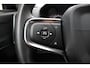Volvo XC40 1.5 T5 Twin Engine Inscription | Electronic climate control | 19" lichtmetalen velgen | Voorstoelen verwarmd | Kunstlederen/ Alcantara bekleding | Exterieur Styling kit | Trekhaak, semi elektrisch inklapbaar