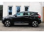 Volvo XC40 1.5 T5 Twin Engine Inscription | Electronic climate control | 19" lichtmetalen velgen | Voorstoelen verwarmd | Kunstlederen/ Alcantara bekleding | Exterieur Styling kit | Trekhaak, semi elektrisch inklapbaar