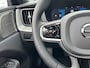 Volvo XC60 2.0 T8 Plug-in hybrid AWD Ultra Dark | Luchtvering, Trekhaak, 360° Camera, PANO, 21 inch velgen, Lift modus, zeer luxe!