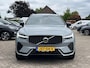 Volvo XC60 2.0 T8 Plug-in hybrid AWD Ultra Dark | Luchtvering, Trekhaak, 360° Camera, PANO, 21 inch velgen, Lift modus, zeer luxe!