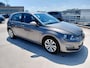 Volkswagen Golf 1.0 TSI Connected Series | Navigatie | Camera |
