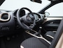 Toyota Aygo X 1.0 VVT-i MT Premium | Apple Carplay / Android Auto | Camera | Parkeersensoren | Elektrisch Vouwdak |