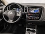 Mitsubishi Outlander Sport 2.0 PHEV Deluxe 203Pk Automaat (NAVIGATIE, CAMERA, CLIMATE, LEDER, SPORTSTOELEN, STOELVERWARMING, GETINT GLAS, TREKHAAK, CRUISE, KEYLESS, NIEUWSTAAT)