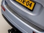 Mitsubishi Outlander Sport 2.0 PHEV Deluxe 203Pk Automaat (NAVIGATIE, CAMERA, CLIMATE, LEDER, SPORTSTOELEN, STOELVERWARMING, GETINT GLAS, TREKHAAK, CRUISE, KEYLESS, NIEUWSTAAT)