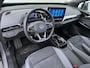 Volkswagen ID.5 Pro 77 kWh | Pano Dak | Trekhaak | 360 Camera | Side Assist | ACC | Elek. Achterklep | Stuur-/Stoelverwarming | Spiegelpakket | 19'' |
