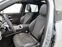 Mercedes-Benz GLC 300e 4MATIC Business Solution AMG | Premium | Winterpakket | Nightpakket | Rijassistentiepakket Plus | Trekhaak | Panoramaschuifdak | Burmester® 3D surround sound systeem | Treeplanken | 20 inch vijfspaaks lichtmetalen AMG-velgen |