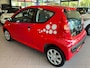 Peugeot 107 1.0-12V XR APK 8-27 BJ 2010 !!!!!
