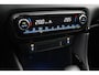 Toyota Yaris 1.5 Hybrid Executive | Dodehoek detectie | Head-up display | Stoelverwarming | Apple Carplay / Android Auto | Parkeersensoren voor/achter | 17 inch