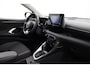 Toyota Yaris 1.5 Hybrid Dynamic | Apple Carplay / Android Auto | Dodehoek detectie | Parkeersensoren voor/achter | Stoelverwarming | Adaptive Cruise | Clima | Keyless | Camera | 16 inch