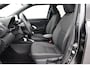 Toyota Yaris Cross 1.5 Hybrid Dynamic | Apple Carplay / Android Auto | Stoelverwarming | Parkeersensoren voor/achter | Keyless | Adaptive Cruise | Clima | Camera | Full LED | 17 inch
