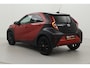 Toyota Aygo X 1.0 VVT-i S-CVT Envy | Apple Carplay / Android Auto | Stoelverwarming | LED | Keyless | Adaptive Cruise | Clima | Parkeersensoren voor/achter | Camera | 18 inch