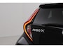 Toyota Aygo X 1.0 VVT-i S-CVT Envy | Apple Carplay / Android Auto | Stoelverwarming | LED | Keyless | Adaptive Cruise | Clima | Parkeersensoren voor/achter | Camera | 18 inch