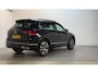 Volkswagen Tiguan 1.5 TSI R-Line Business+ LED Camera Stoelverwarming Trekhaak Virtual Cockpit