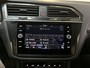 Volkswagen Tiguan 1.5 TSI R-Line Business+ LED Camera Stoelverwarming Trekhaak Virtual Cockpit