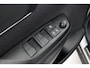 Toyota Yaris Cross 1.5 Hybrid Dynamic | Stoelverwarming | Parkeersensoren voor/achter | Apple Carplay / Android Auto | Adaptive Cruise | Full LED | Keyless | Clima | Camera | 17 inch