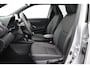 Toyota Yaris Cross 1.5 Hybrid Dynamic | Stoelverwarming | Parkeersensoren voor/achter | Apple Carplay / Android Auto | Adaptive Cruise | Full LED | Keyless | Clima | Camera | 17 inch