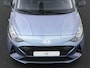 Hyundai i10 1.0 Comfort | €2.032 Voorraadvoordeel! | Cruise control | Achteruitrijcamera | Apple Carplay/Android Auto | Berijdersstoel In Hoogte Verstelbaar | Parkeersensoren Achter