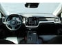 Volvo V60 T5 R-Design | Elektrisch uitklapbare trekhaak | Verwarmbare voorstoelen | DAB radio | Elektrische achterklep | Apple carplay/Android auto