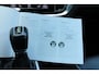 Volvo V60 T5 R-Design | Elektrisch uitklapbare trekhaak | Verwarmbare voorstoelen | DAB radio | Elektrische achterklep | Apple carplay/Android auto