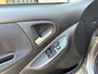 Toyota Yaris 1.0 VVT-i Luna MMT AUTOMAAT/AIRCO/TREKHAAK/NIEUWE APK