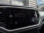 Volkswagen T-Roc 1.0 TSI 110 pk Style | Parkeersensoren | Navigatie | Cruise control adaptief |
