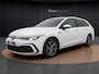 Volkswagen Golf Variant 1.5 eTSI R-Line | Trekhaak | Camera | Side Assist | ACC | Stuur-/Stoelverwarming | Sportstoelen | Spiegelpakket | 17'' |
