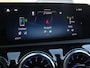 Mercedes-Benz A-klasse 200 Automaat AMG Line Navigatie Climate control Camera Parkeer sensoren Half Lederen Bekleding Led  Cruise Control adaptive LM Velgen Dab Led