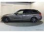 BMW 3-Serie Touring 316i High Exec Navig | Leder | Elektr. trekhaak | 19 inch |