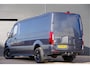 Mercedes-Benz Sprinter 319 3.0 CDI V6 L2H1 3-ZITS, AUT. LED, 3.5T TREKHAAK, MBUX 10'', CAMERA, CRUISE, NAVI, CLIMA, PARKEERSENSOREN
