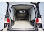 Volkswagen Transporter 2.0 TDI L2 3-ZITS, 150PK AUT. LED, 2X SCHUIFDEUR, TREKHAAK, STANDKACHEL, STOELVERWARMING, CAMERA, ADAPT. CRUISE, AIRCO, DUBBELE SCHUIFDEUR, 2 SCHUIFDEUREN, SCHUIFDEUR LINKS