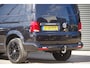 Volkswagen Transporter 2.0 TDI L2 3-ZITS, 150PK AUT. LED, 2X SCHUIFDEUR, TREKHAAK, STANDKACHEL, STOELVERWARMING, CAMERA, ADAPT. CRUISE, AIRCO, DUBBELE SCHUIFDEUR, 2 SCHUIFDEUREN, SCHUIFDEUR LINKS