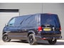 Volkswagen Transporter 2.0 TDI L2 3-ZITS, 150PK AUT. LED, 2X SCHUIFDEUR, TREKHAAK, STANDKACHEL, STOELVERWARMING, CAMERA, ADAPT. CRUISE, AIRCO, DUBBELE SCHUIFDEUR, 2 SCHUIFDEUREN, SCHUIFDEUR LINKS