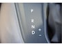 Volkswagen Crafter 35 2.0 TDI L3H2(L2H1) 3-ZITS, 140PK AUT. STANDKACHEL, GEV. ERGO COMFORT STOEL, CRUISE, NAVI, AIRCO