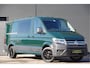 Volkswagen Crafter 35 2.0 TDI L3H2(L2H1) DC-5P, 140PK AUT. LED, TREKHAAK, STOELVERWARMING, STANDKACHEL, CAMERA, PARKEERSENSOREN, AIRCO, CARPLAY, DUBBELE CABINE, DUBBEL CABINE