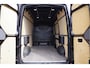 Volkswagen Crafter 35 2.0 TDI L3H3(L2H2) 177PK AUT. LED, ADAPT. CRUISE, STOELVERWARMING, STANDKACHEL, ERGO COMFORT STOEL GEV, CAMERA, NAVI, CLIMA, VOORRUIT VERWARMING