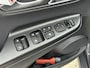 Hyundai Kona Electric EV Premium 64 kWh | Camera | Warmtepomp | Navi & Carplay/Android | Clima | Stoelverkoeling & Stoel stuur verwarming |