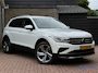 Volkswagen Tiguan 1.4 TSI eHybrid Business+ PHEV | ACC | Camera | IQ.Light | CarPlay | Trekhaak