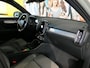 Volvo XC40 2.0 B3 Core - Camera - Dodehoek - 18"LMV - Stuur en stoelverw