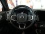 Volvo XC40 2.0 B3 Core - Camera - Dodehoek - 18"LMV - Stuur en stoelverw