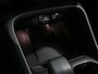 Volvo XC40 2.0 B3 Core - Camera - Dodehoek - 18"LMV - Stuur en stoelverw