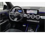Mercedes-Benz GLB 180 AMG Premium, Panorama, Nightpakket, 7 persoons, Sfeerverlichting, 7p