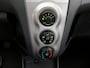 Toyota Yaris 1.0 VVTi Acces Airco, Stuurbekrachtiging