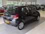 Toyota Yaris 1.0 VVTi Acces Airco, Stuurbekrachtiging